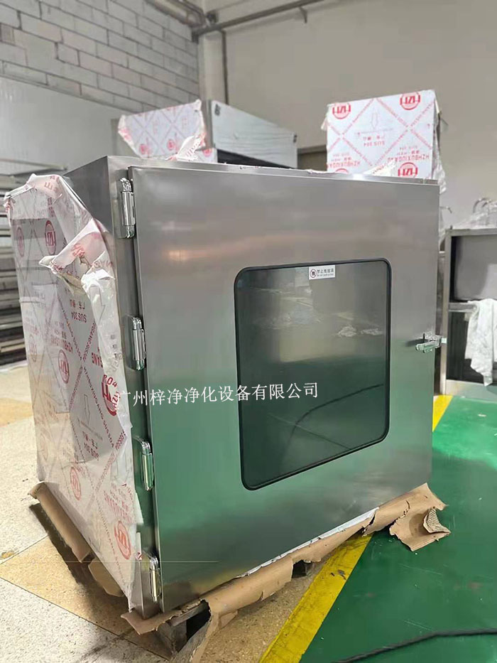 傳遞窗是一種用于潔凈室內(nèi)外物料傳遞的設(shè)備 傳遞窗是一種用于潔凈室內(nèi)外物料傳遞的設(shè)備