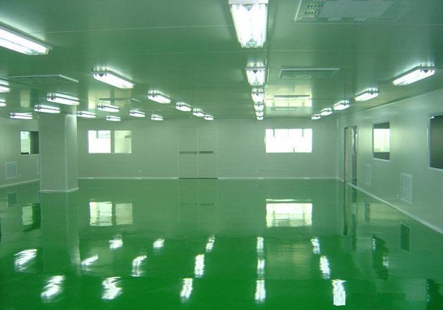 潔凈技術(shù)（cleanroom）是適應(yīng)實(shí)驗(yàn)研究與產(chǎn)品加工的精密化、微型化、高純度、高質(zhì)量和高可靠性等方面要求而誕生的一門新興技術(shù)。潔凈室（cleanroom）這個(gè)名詞和概念源于18世紀(jì)六十年代的歐洲醫(yī)學(xué)，當(dāng)時(shí)的理解僅限于經(jīng)噴灑消毒后可以控制創(chuàng)部感染率的處置室、手術(shù)室這類滅菌處理的工作境